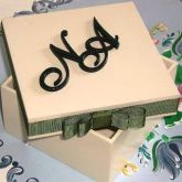 Caixa MDF para casamento com as iniciais dos noivos